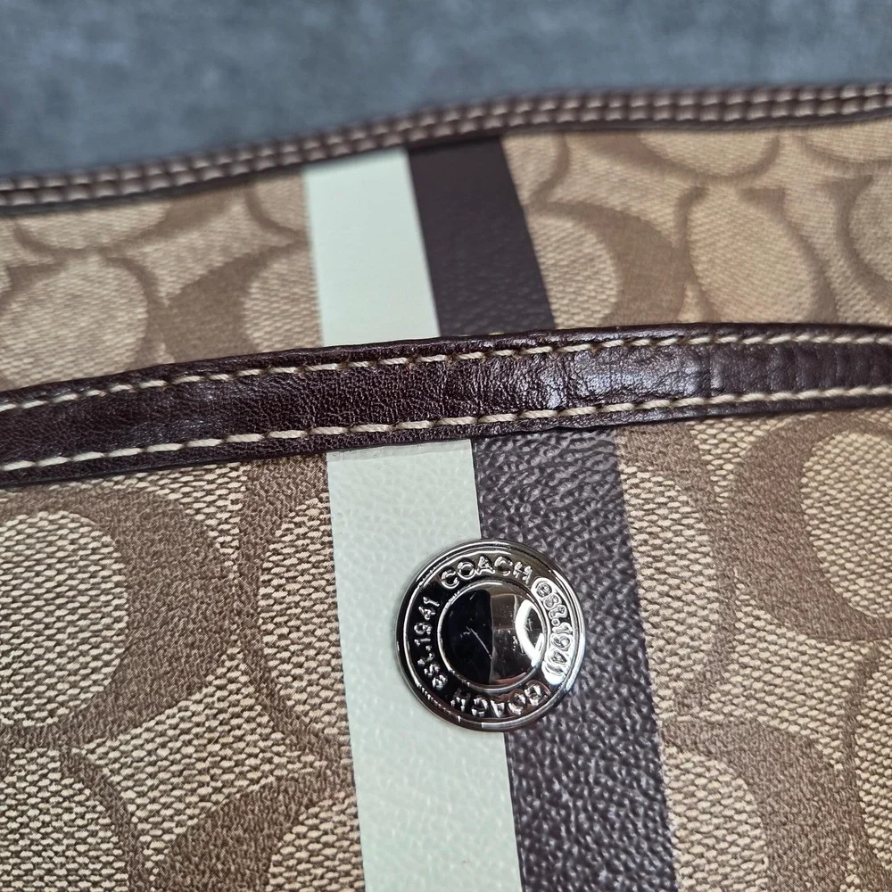 Coach Heritage Stripe Crossbody Signature Khaki Cream Brown Patent Leather Trim